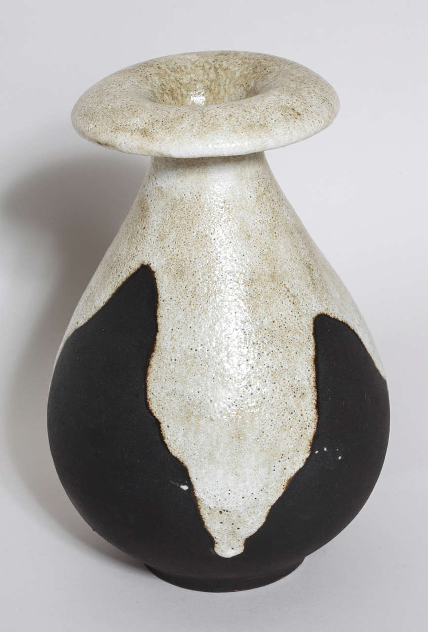 Fernand Rumebe French Art Deco Stoneware Vase In Excellent Condition For Sale In New York, NY