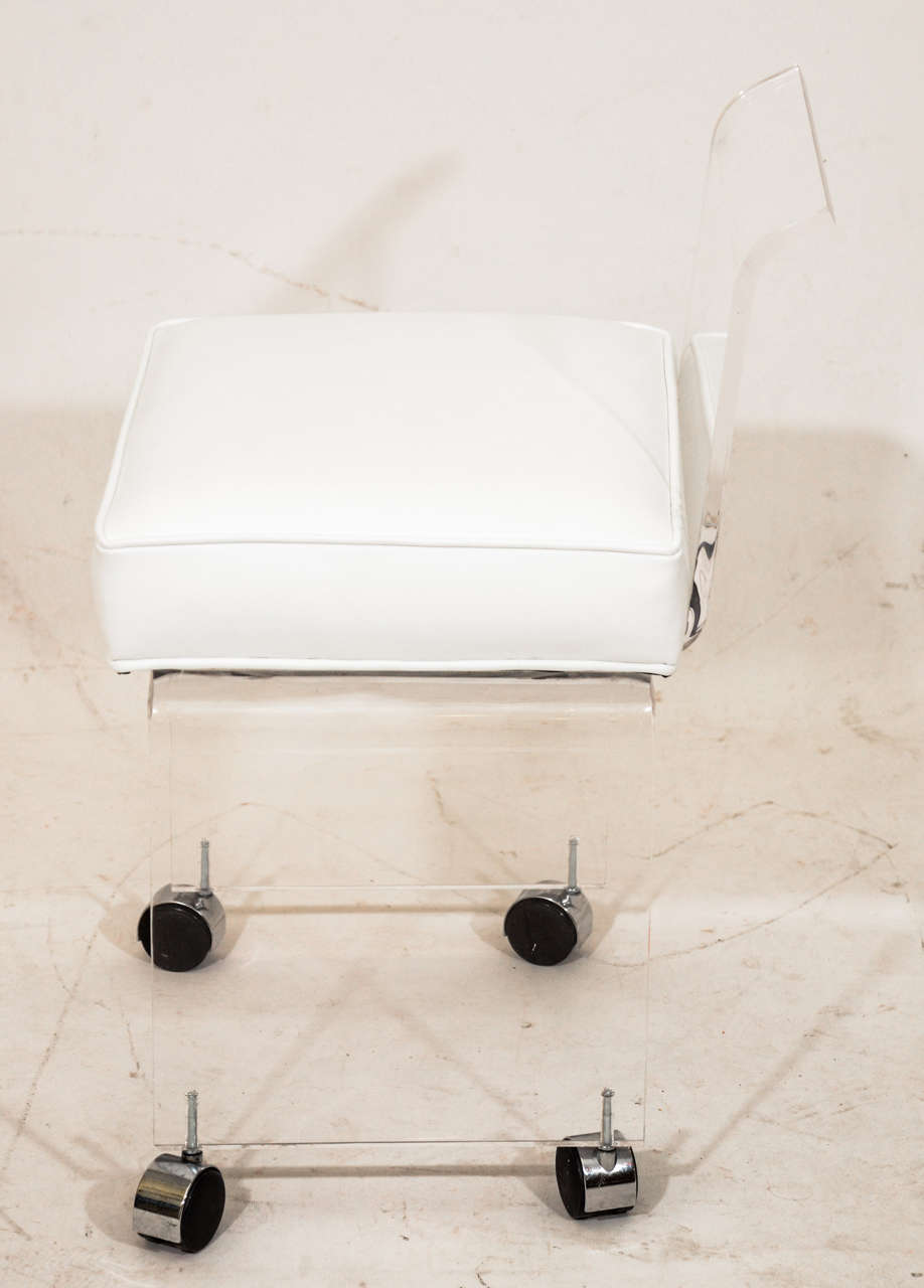 Late 20th Century Lucite Vanity Chair