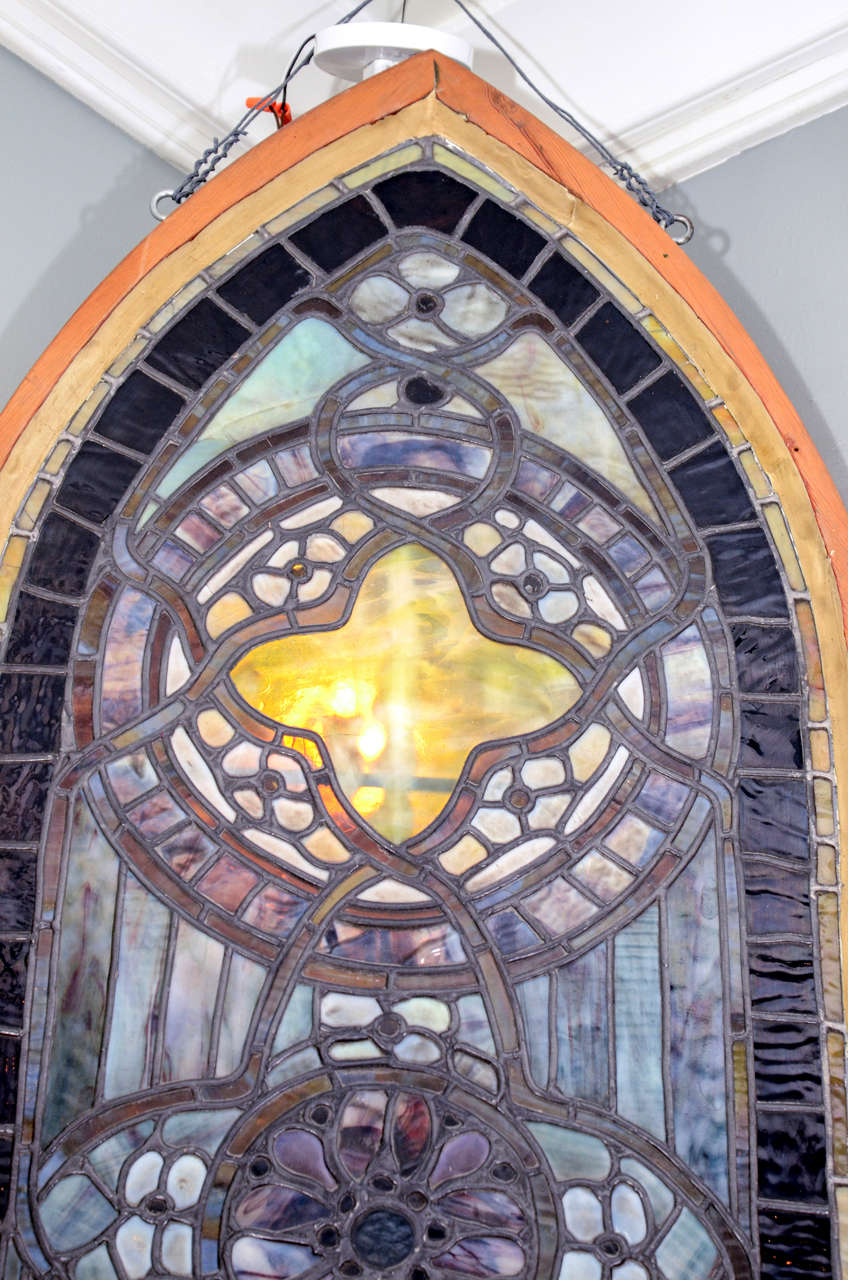 Original Tiffany Stained Glass Gothic Arched Window In Excellent Condition In New York, NY