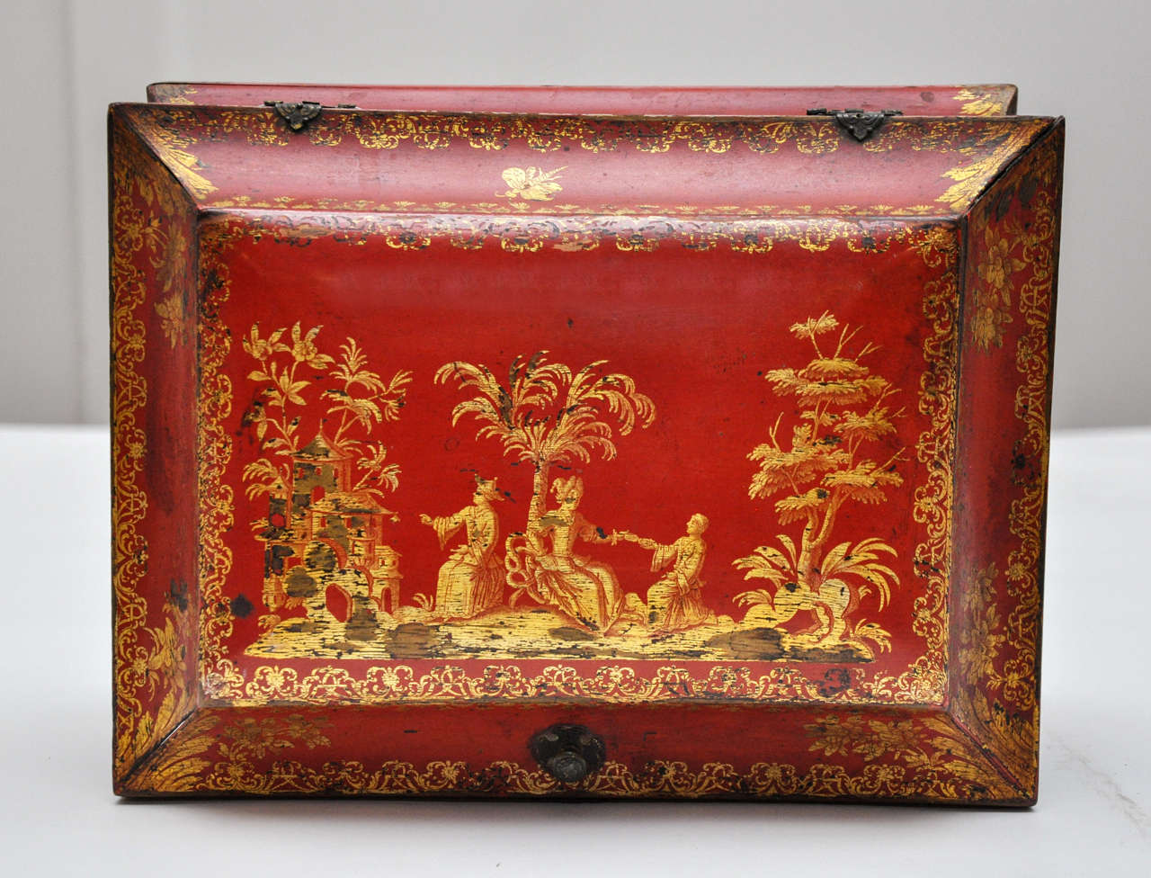 French 18th Century Lacquer and Gilt Chinoiserie Design Desk Box 3