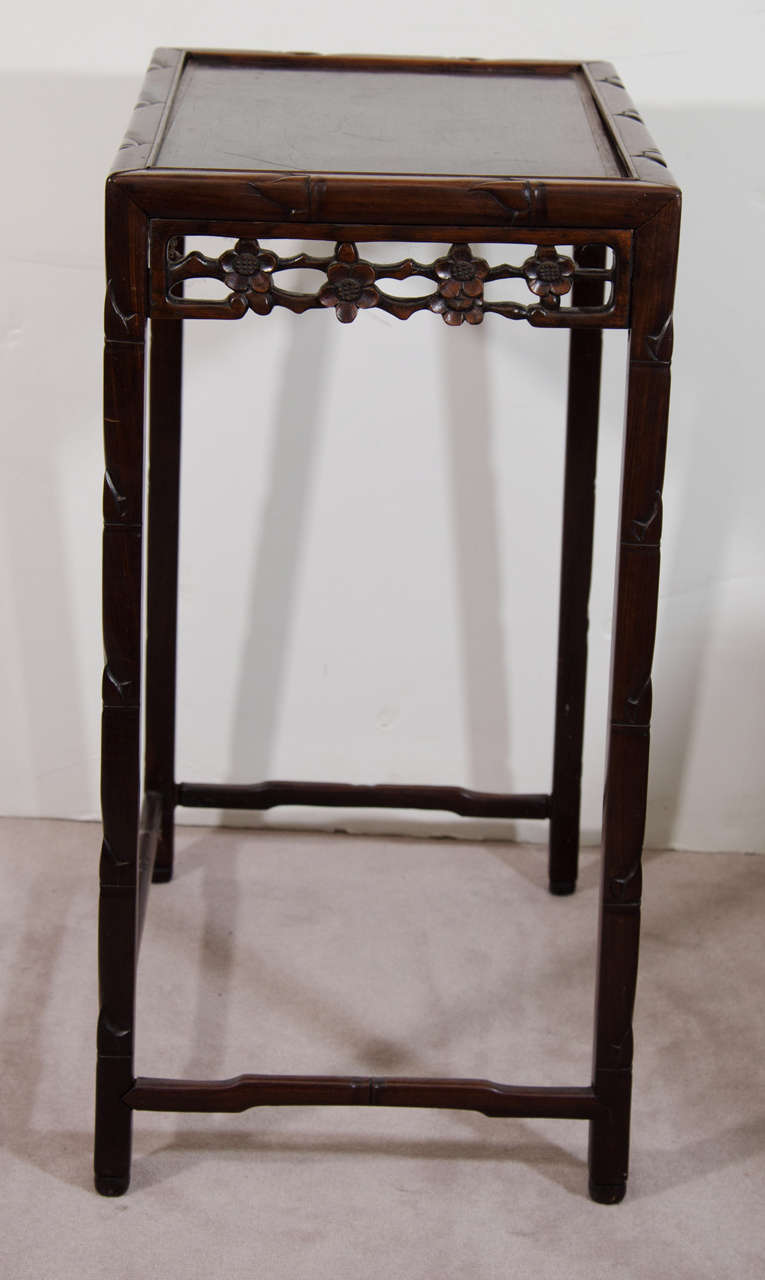 Early 20th Century Set of Chinese Rosewood Nesting Tables 1