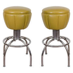 Vintage Mid-Century Pair of Olive Green Swivel Bar Stools