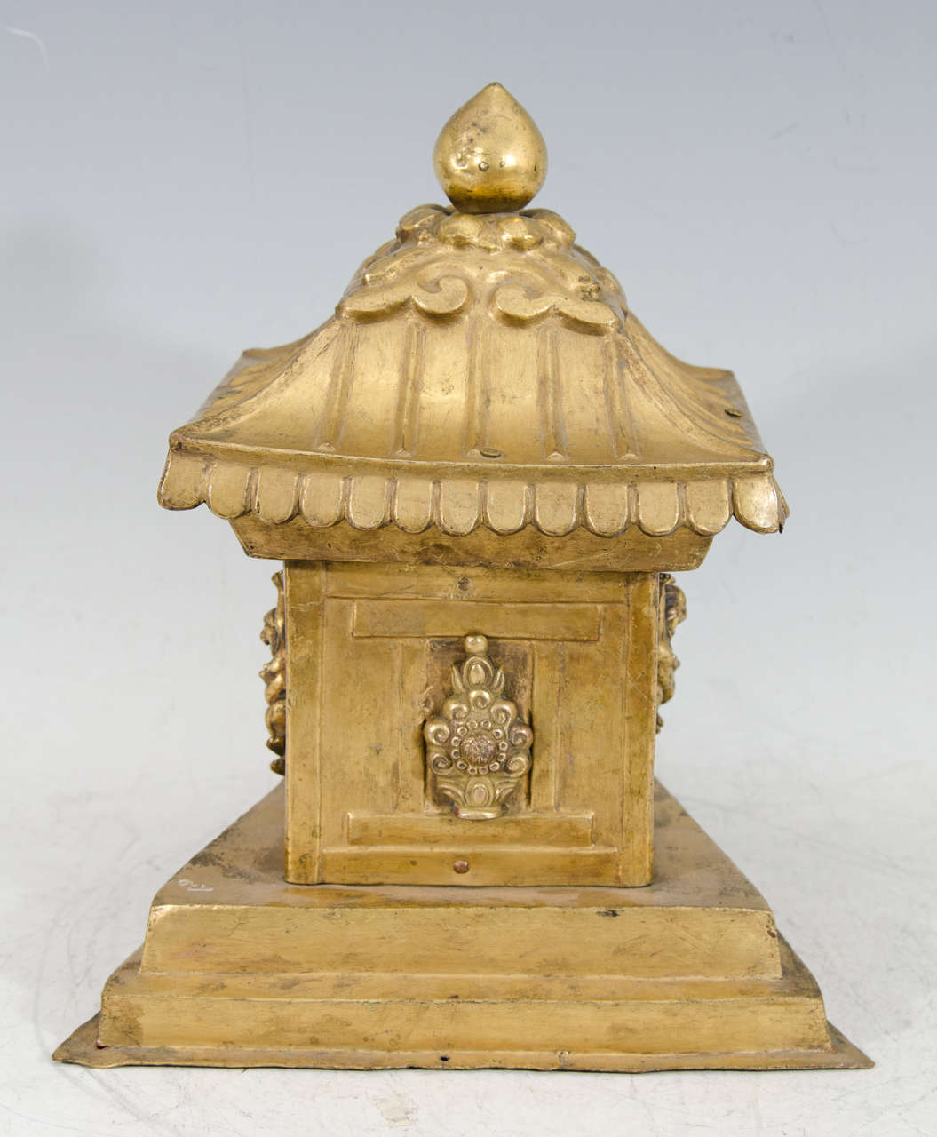 Late 18th or Early 19th Century Architectural Tibetan Reliquary Top 2