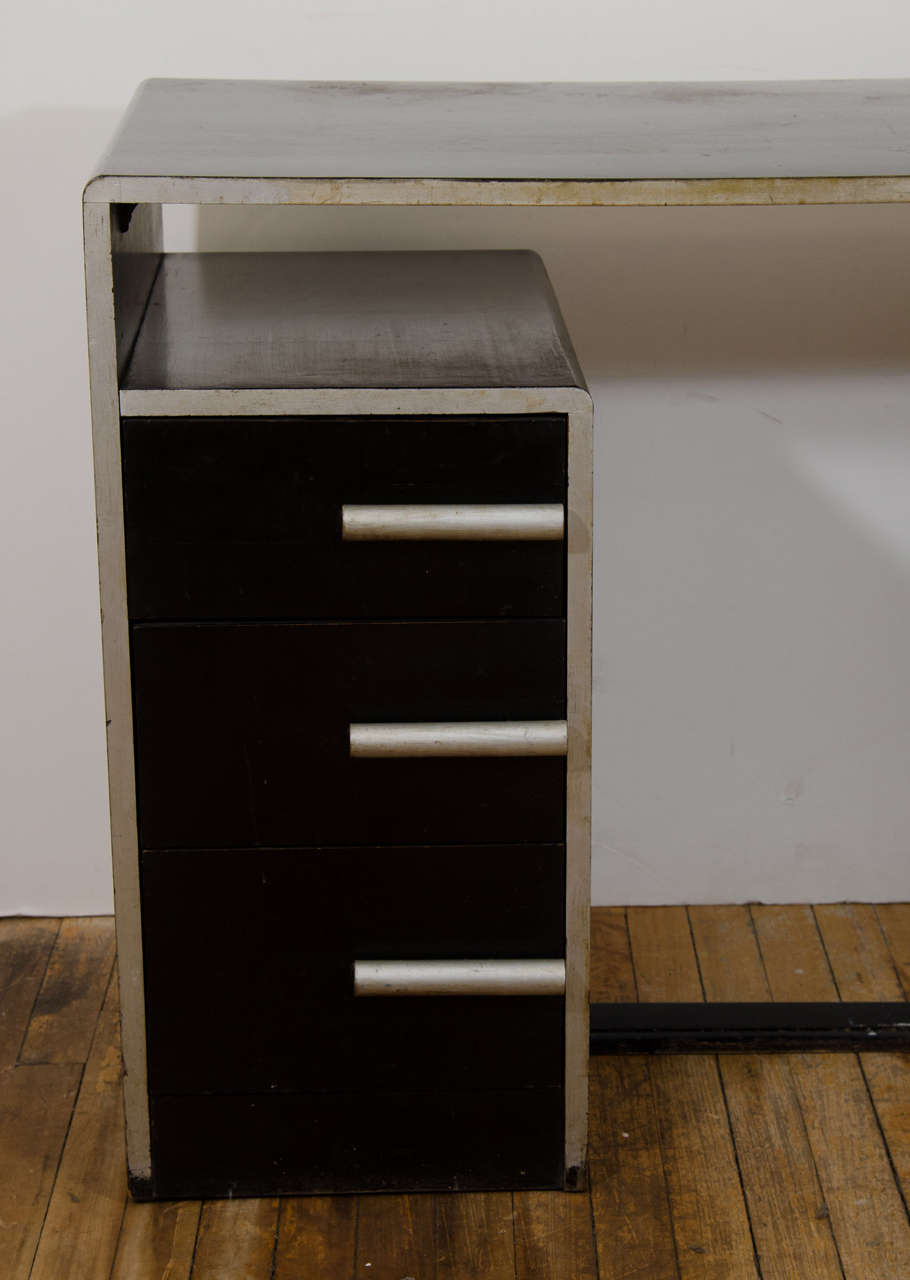American Art Deco Desk Attributed to Paul Frankl For Sale