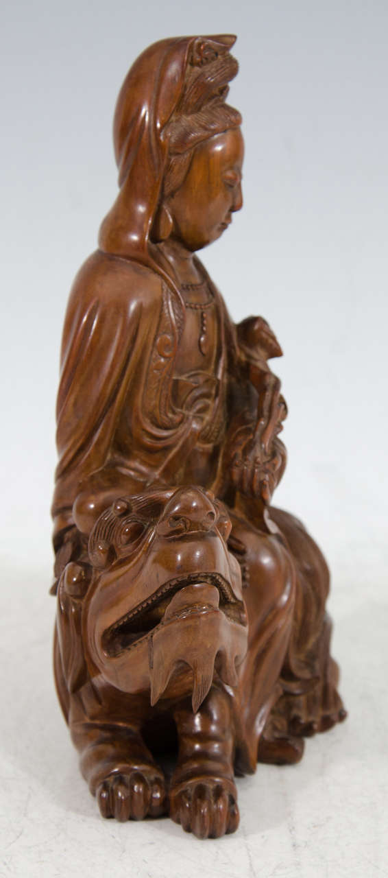 Carved A Qing Dynasty Asian Hardwood Sculpture of Guanyin