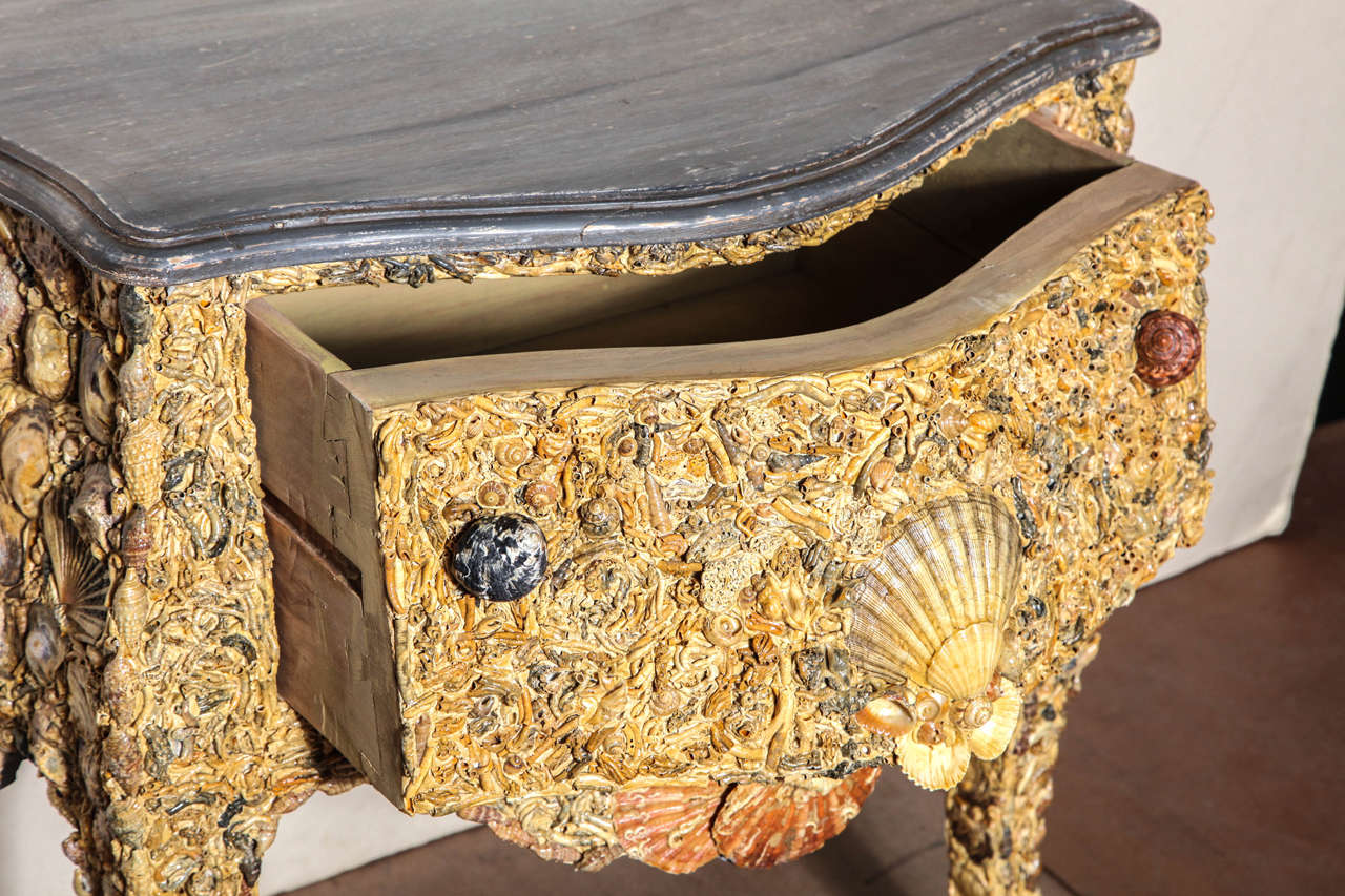 19th Century Italian Grotto Shell Commode For Sale 3