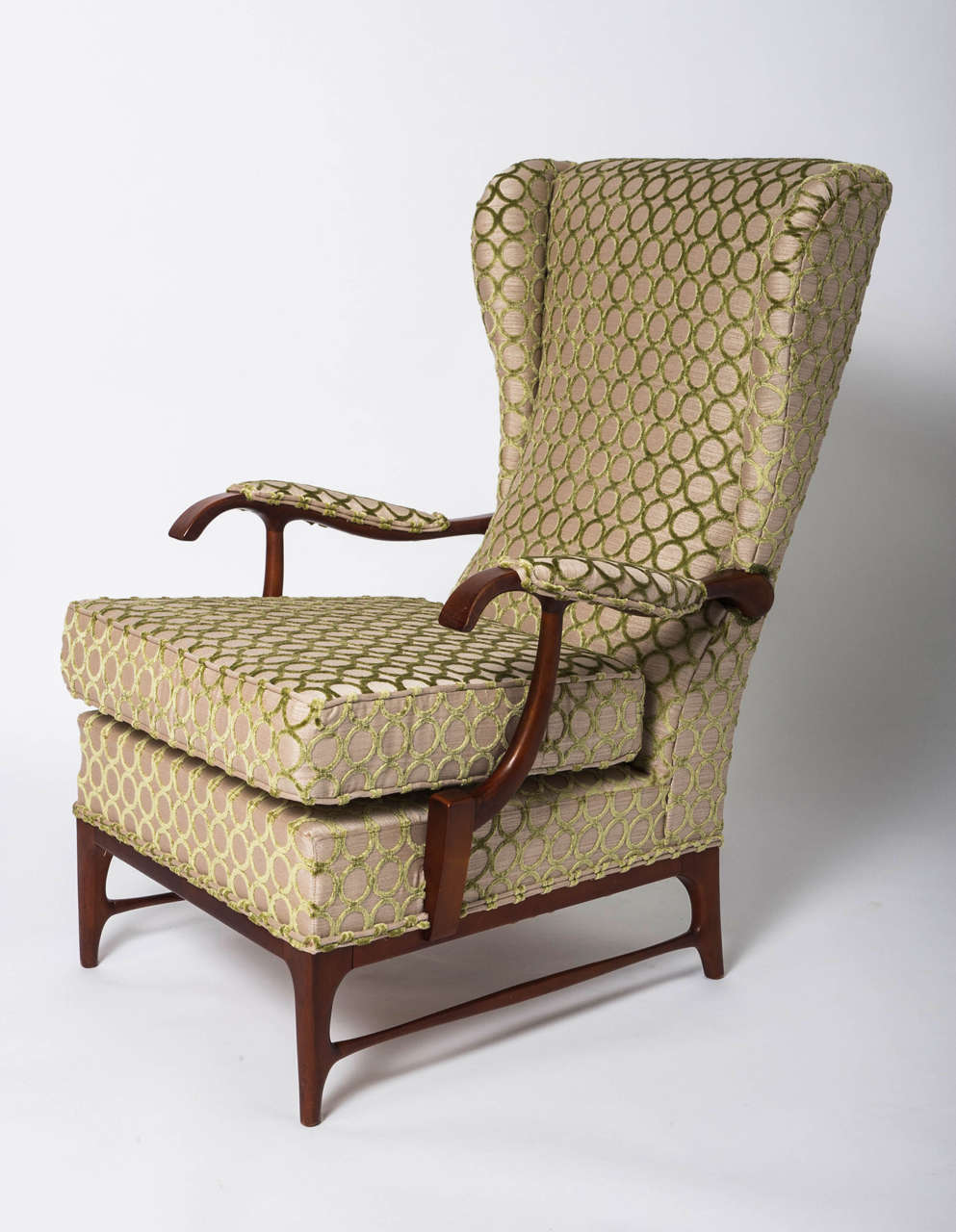 A pair of beech wood armchairs attributed to Paolo Buffa.
Beech wood frame,
Italy circa 1940
New upholstery
Dimensions: 102cms x 68cms x 80cms.