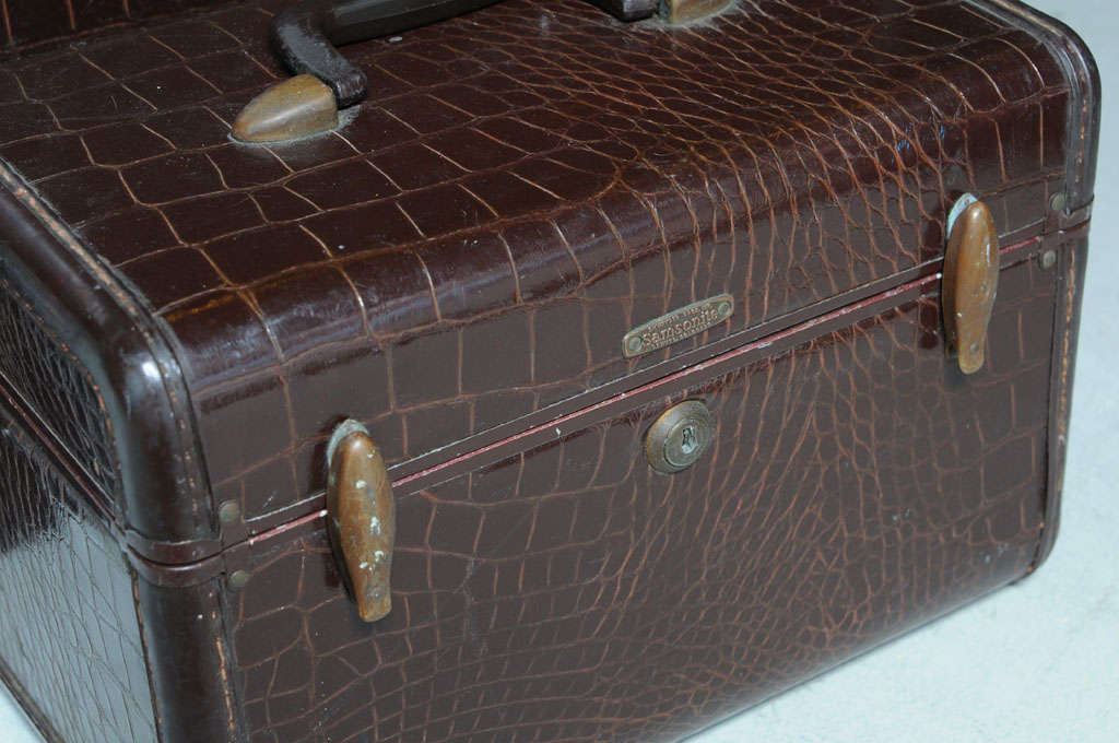 Vintage Set of Samsonite Luggage at 1stdibs