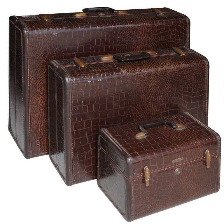 Vintage Set of Samsonite Luggage For Sale at 1stdibs