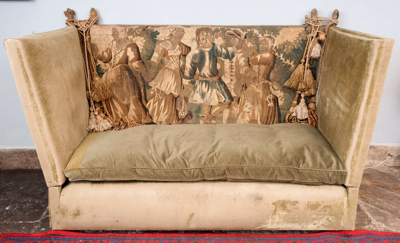 Sofa knowle tapestry back