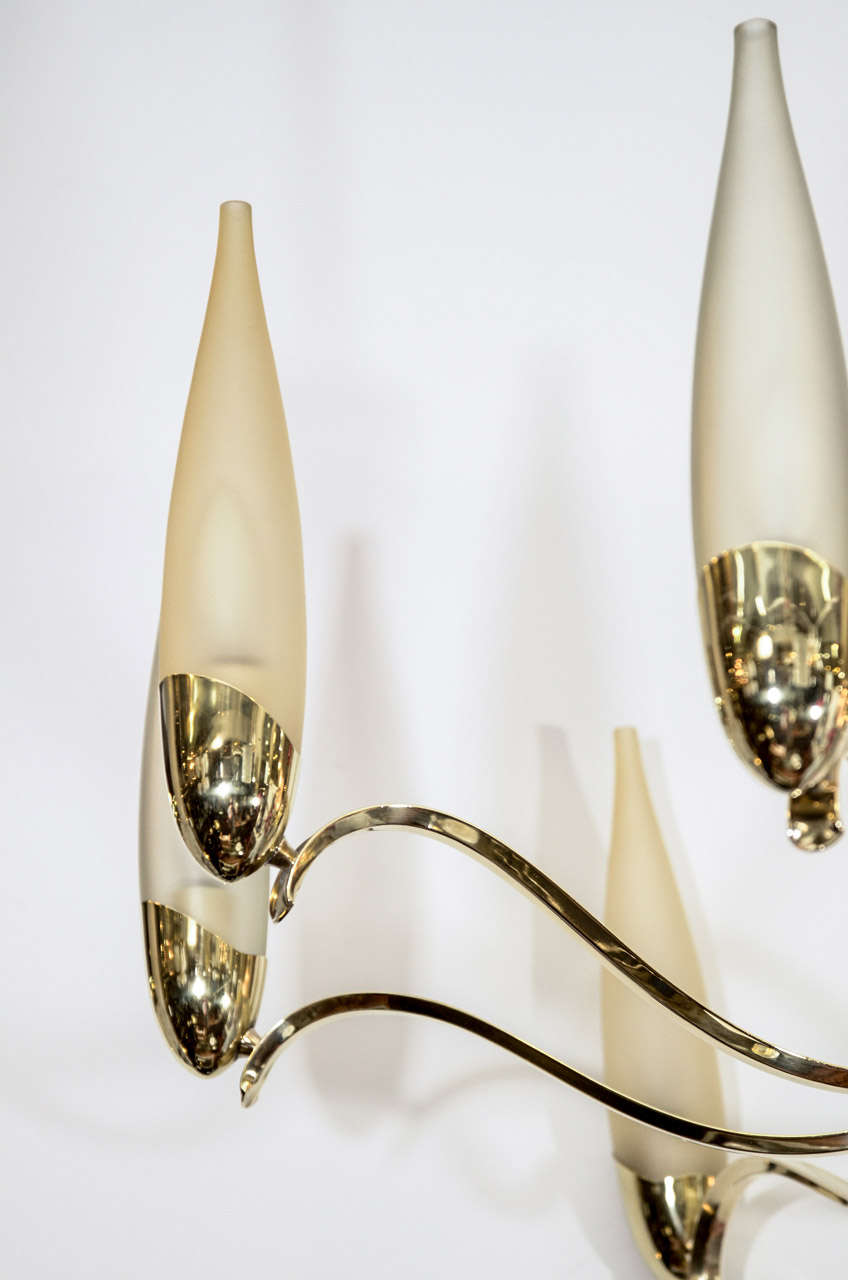 Mid Century Eight-Arm Brass and Opaline Chandelier Attributed to Stilnovo In Good Condition In New York, NY