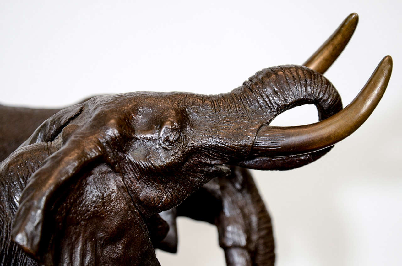 Vintage Bronze Sculpture of a Pair of Elephants by Robert Glen 4