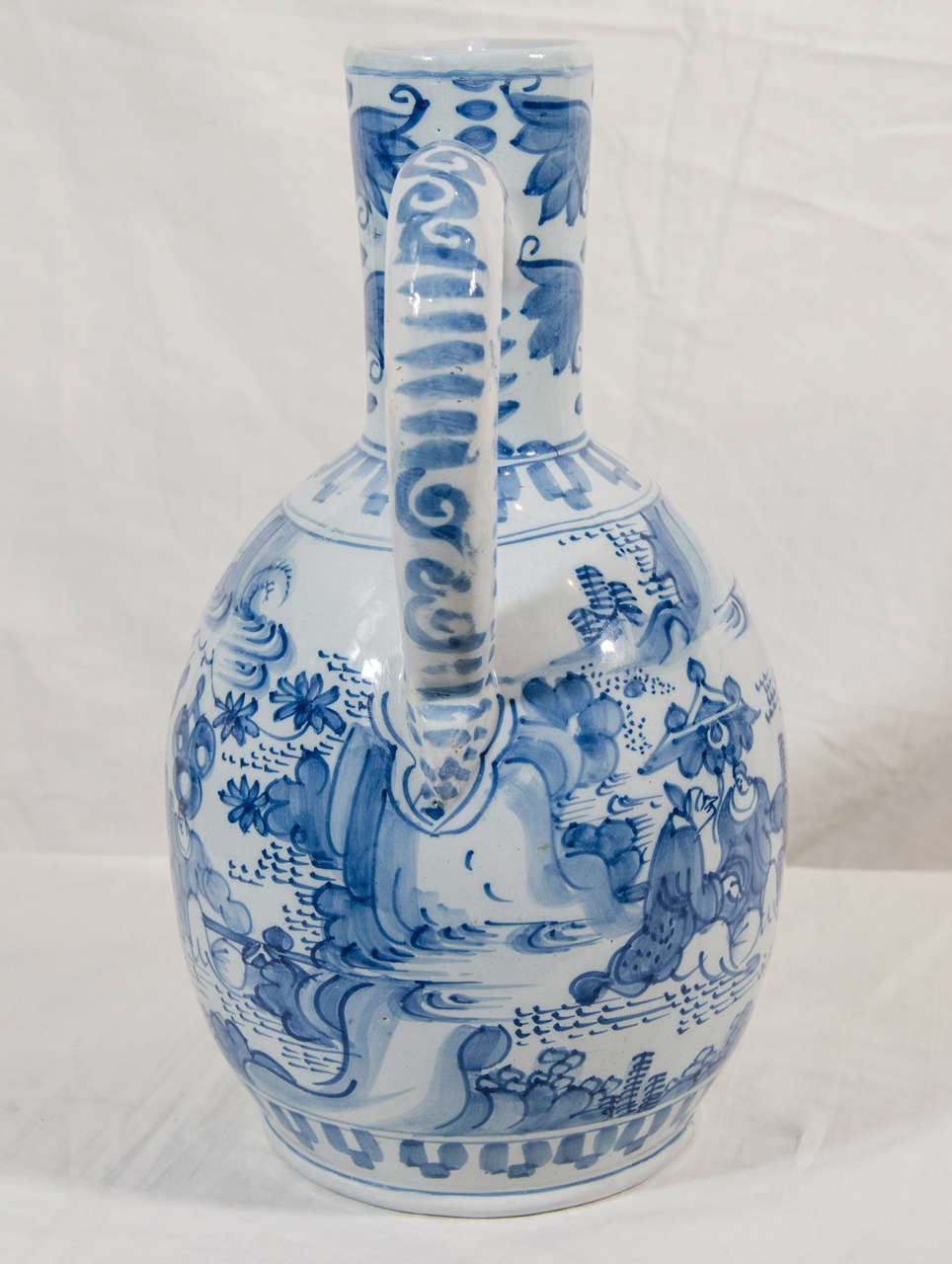 delft blue jug