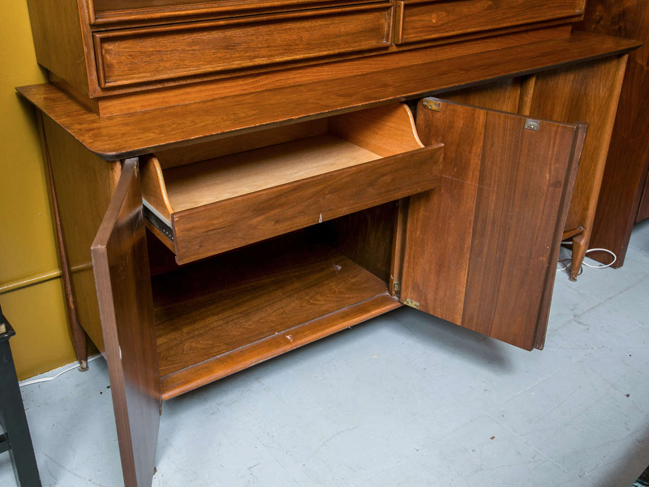 MidCentury Breakfront by Vanleigh Furniture at 1stDibs mid century breakfront, vanleigh