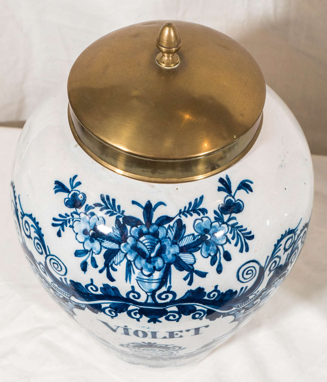 Late 18th Century Pair of Blue and White Dutch Delft Tobacco Jars