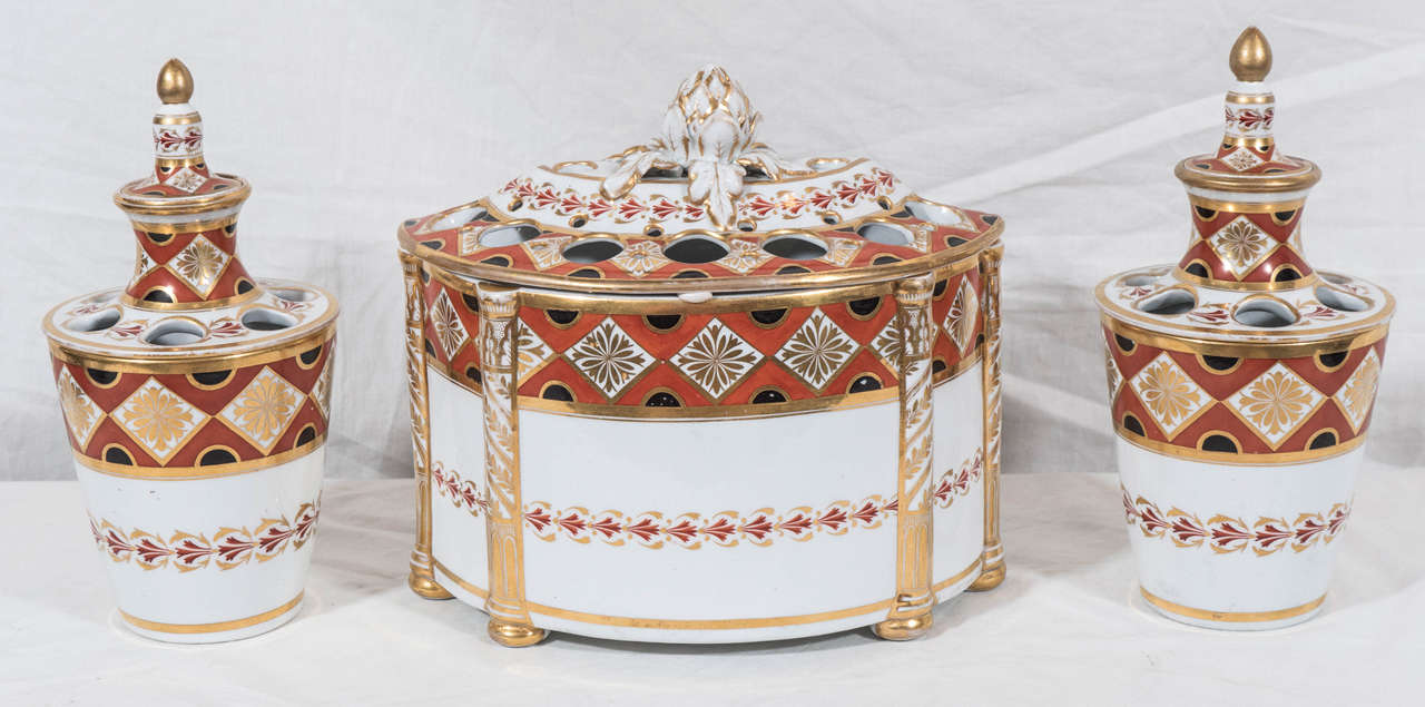 Neoclassical Chamberlain Worcester Mantle Garniture