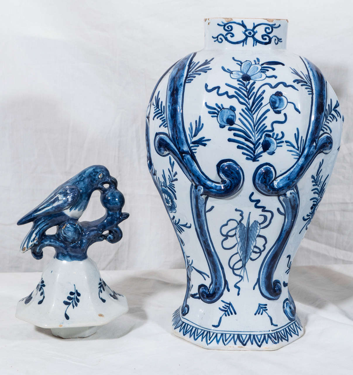 Dutch Delft Five-Piece Blue and White Garnitures 2