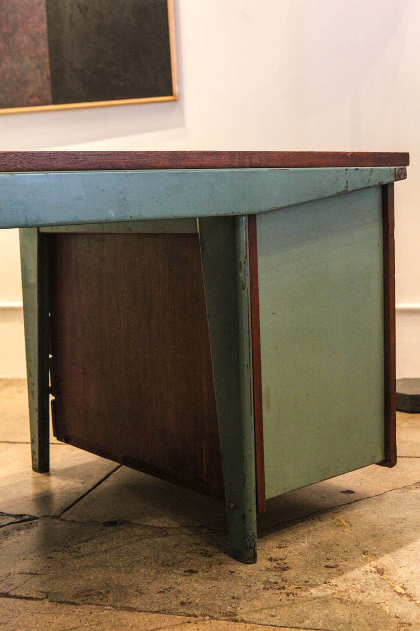 Metà XX secolo Scrivania standard BS di Jean Prouve, Atelier Jean Prouve, Francia, 1954
