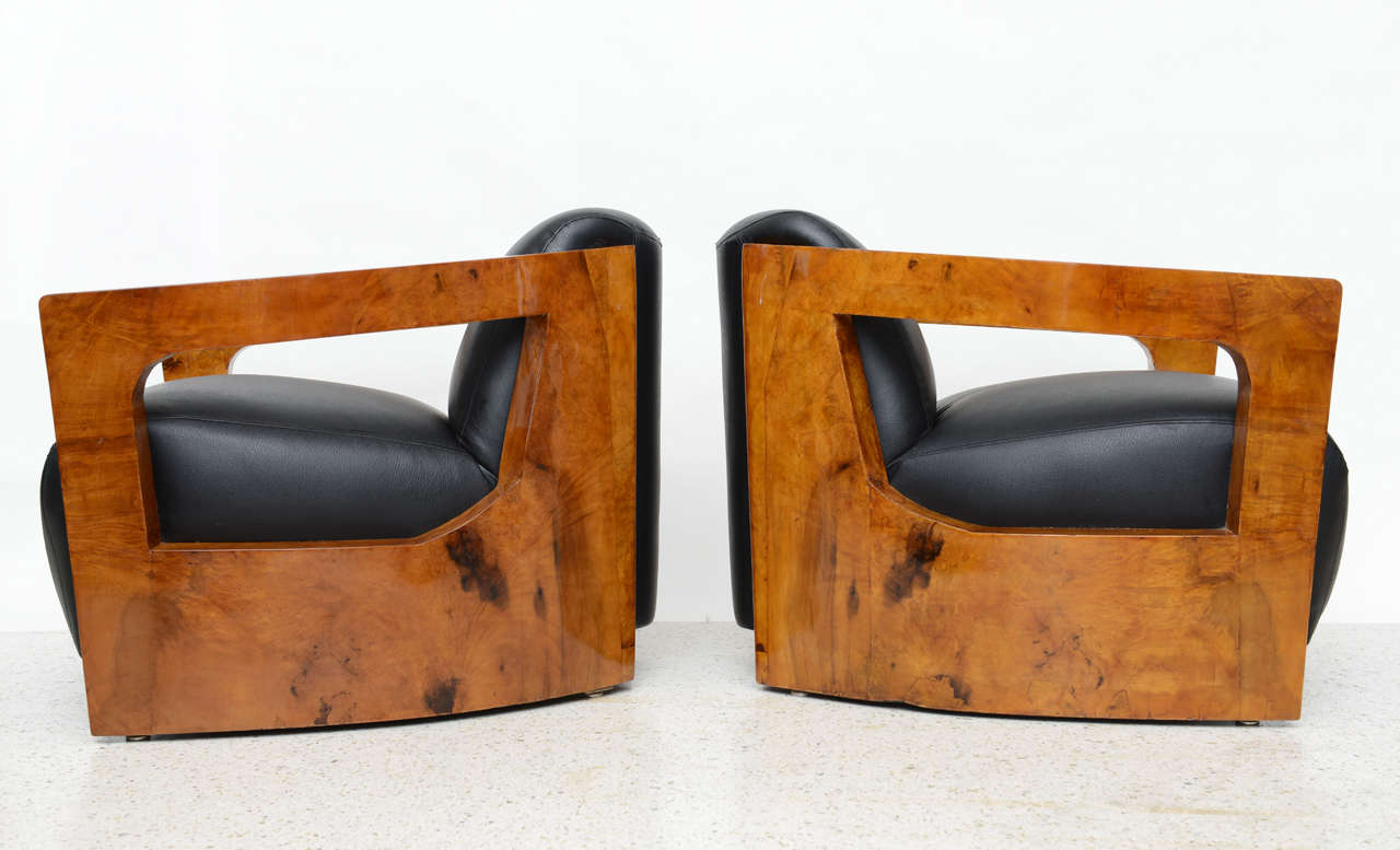 Mid-20th Century A Fine Pair Italian Modern Rootwood Armchairs, 1960s