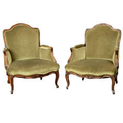 Pair of Louis XV Style Carved Beechwood Bergères à la Reine