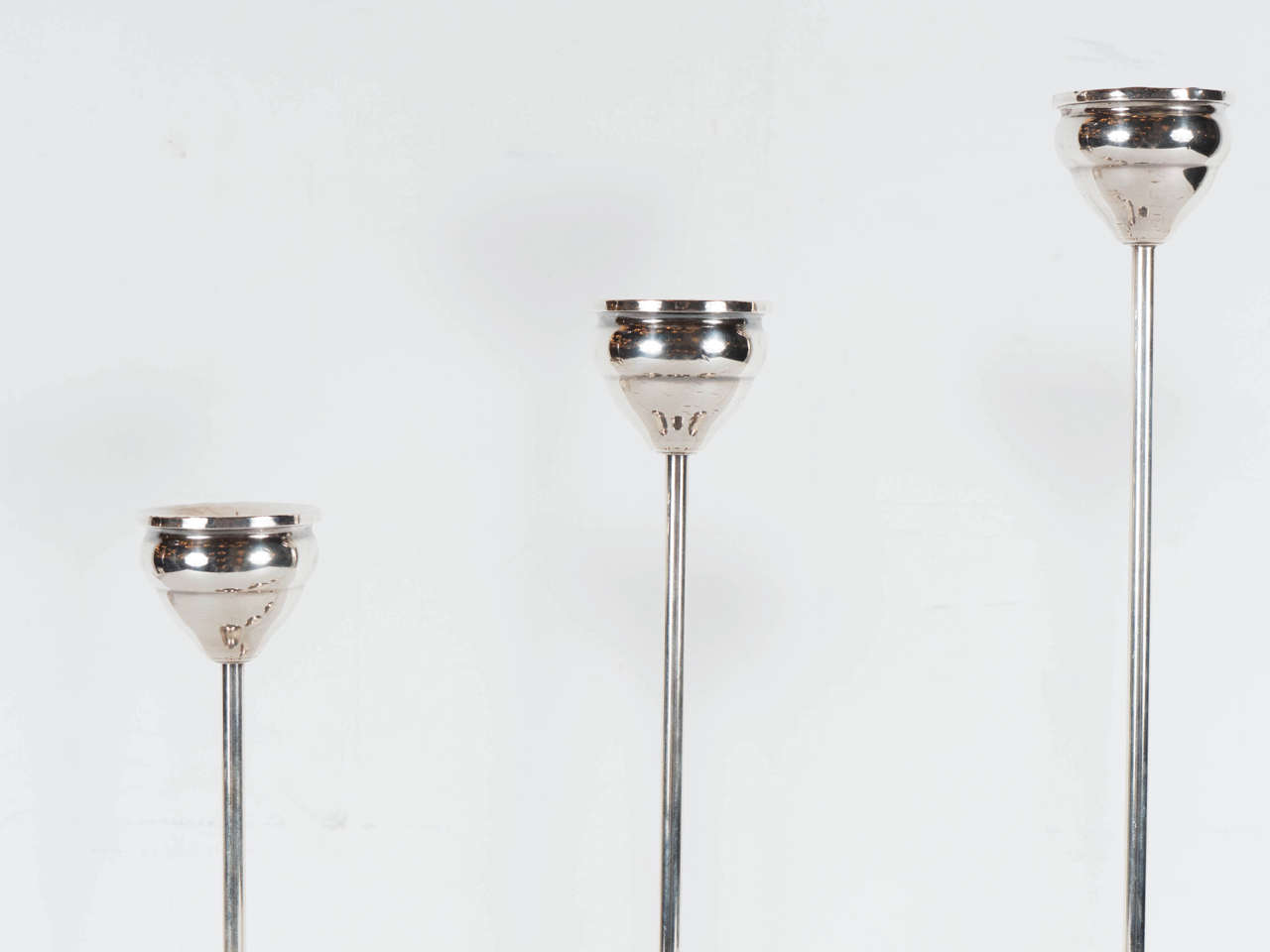 Mid-Century Modernist Set of Three Sterling Silver Candleholders by Duchin In Excellent Condition In New York, NY