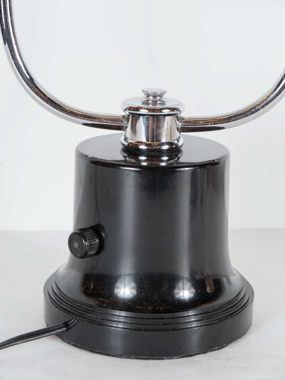 Mid-20th Century Art Deco Machine Age Table Lamp in the Manner of Walter Von Nessen