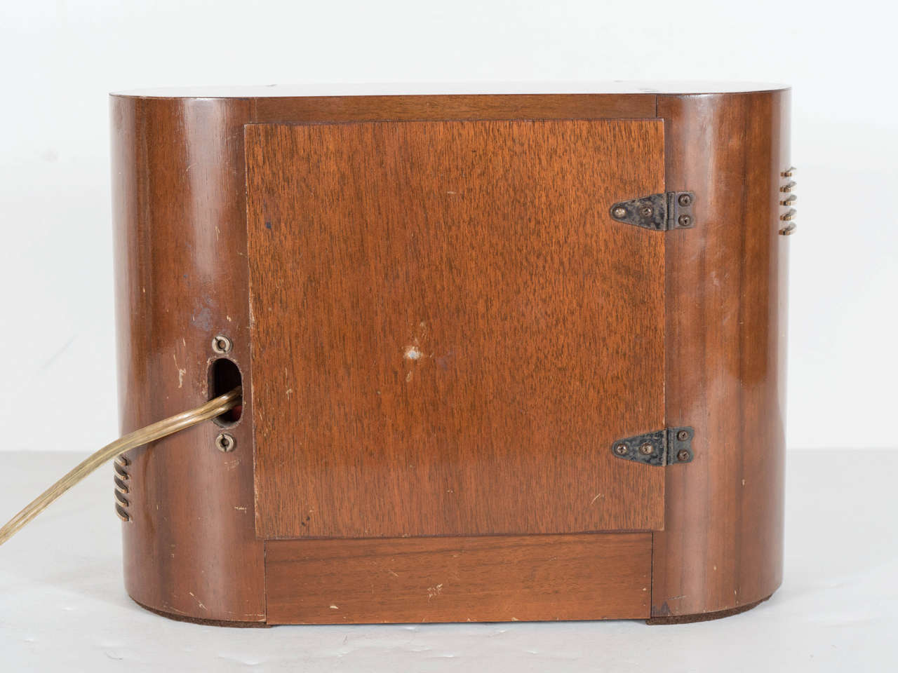 American Streamlined Electric Art Deco Clock by Seth Thomas in Bookmatched Walnut