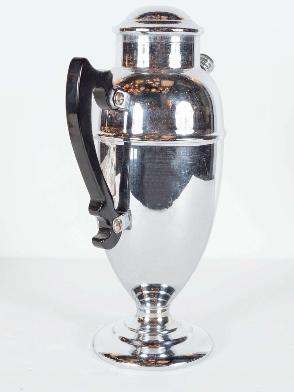 Stunning Art Deco Cocktail Shaker with Scrolled Black Bakelite Handle