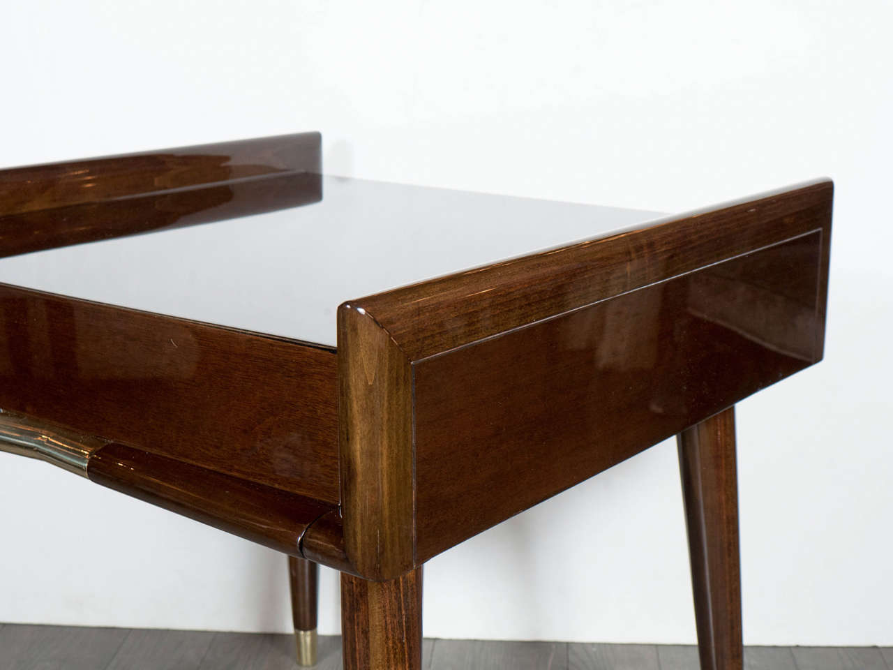 Pair Of Mid-Century Modernist Sculptural Side Tables In The Manner Of Gio Ponti 1