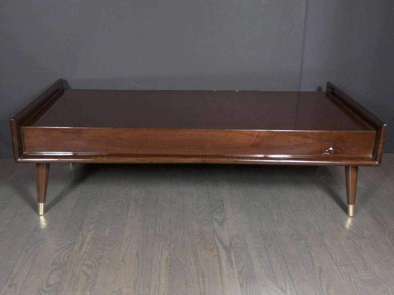 Mid-Century Modernist Sculptural Cocktail Table In The Manner Of Gio Ponti 5