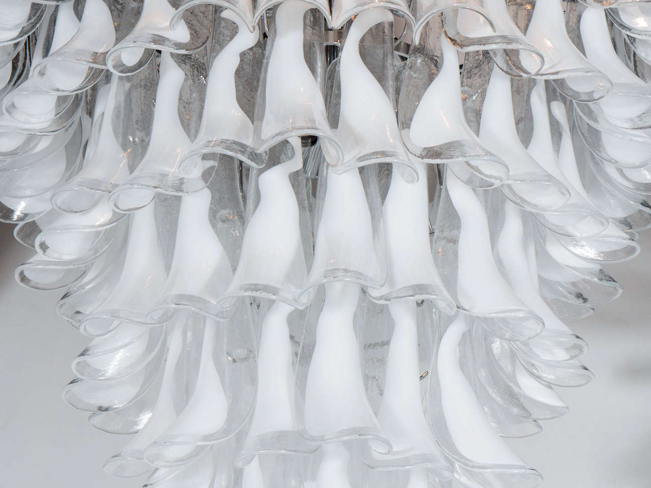 Italian Modernist Handblown White & Translucent Murano Glass Feather Chandelier For Sale