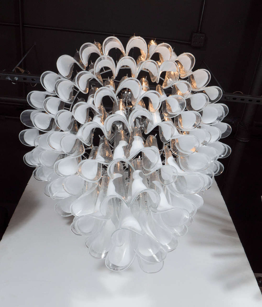 Contemporary Modernist Handblown White & Translucent Murano Glass Feather Chandelier For Sale