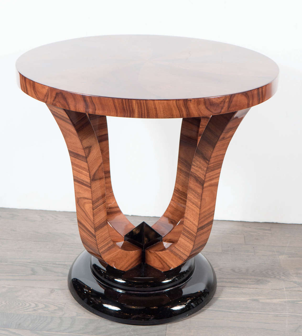 Pair of Art Deco Bookmatched Walnut, Carpathian Elm and Inlay Gueridon Tables In Excellent Condition In New York, NY