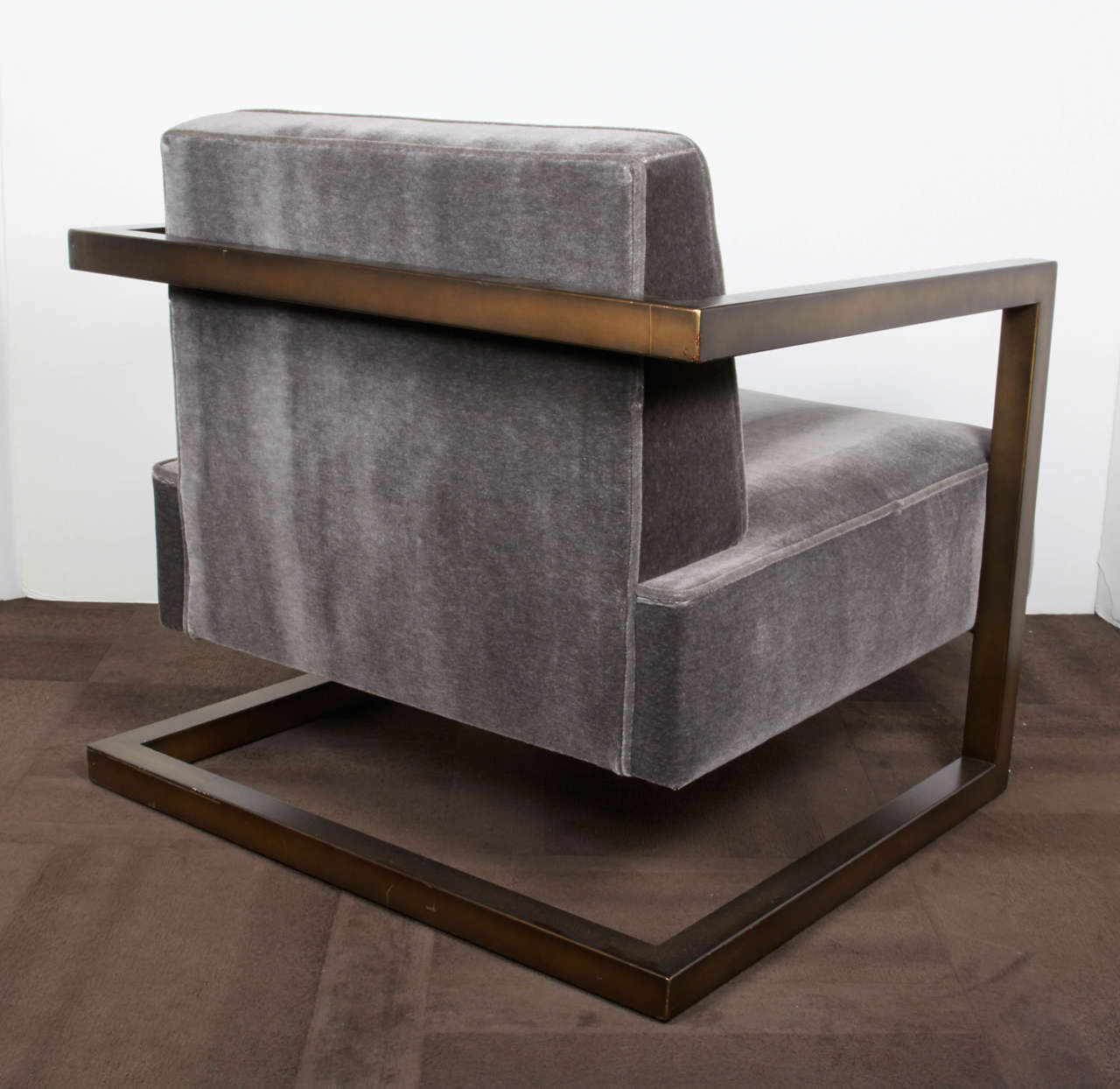 American Luxe Mid-Century Style Lounge Chair in the Manner of Milo Baughman