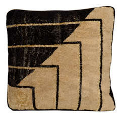 Black and White Abstract Pillow by Eero Saarinen, 1930s