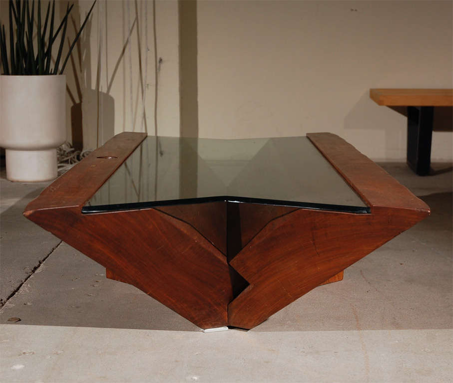 Table by Zanini de Zanine 1