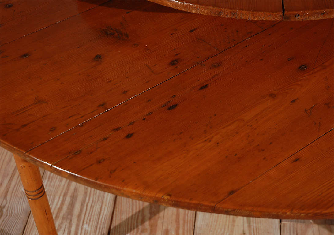 Pine Table with Lazy Susan 1