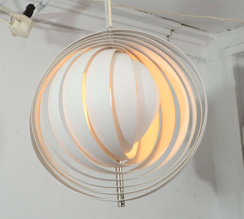 Verner Panton Moon Lamp