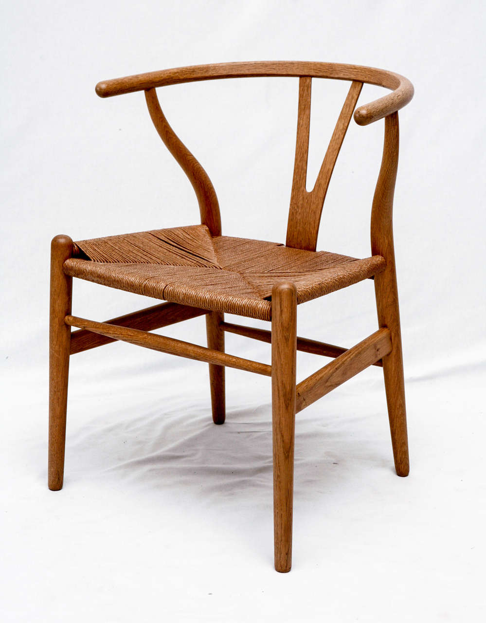 Set of 8 Hans Wegner Wishbone Chairs
