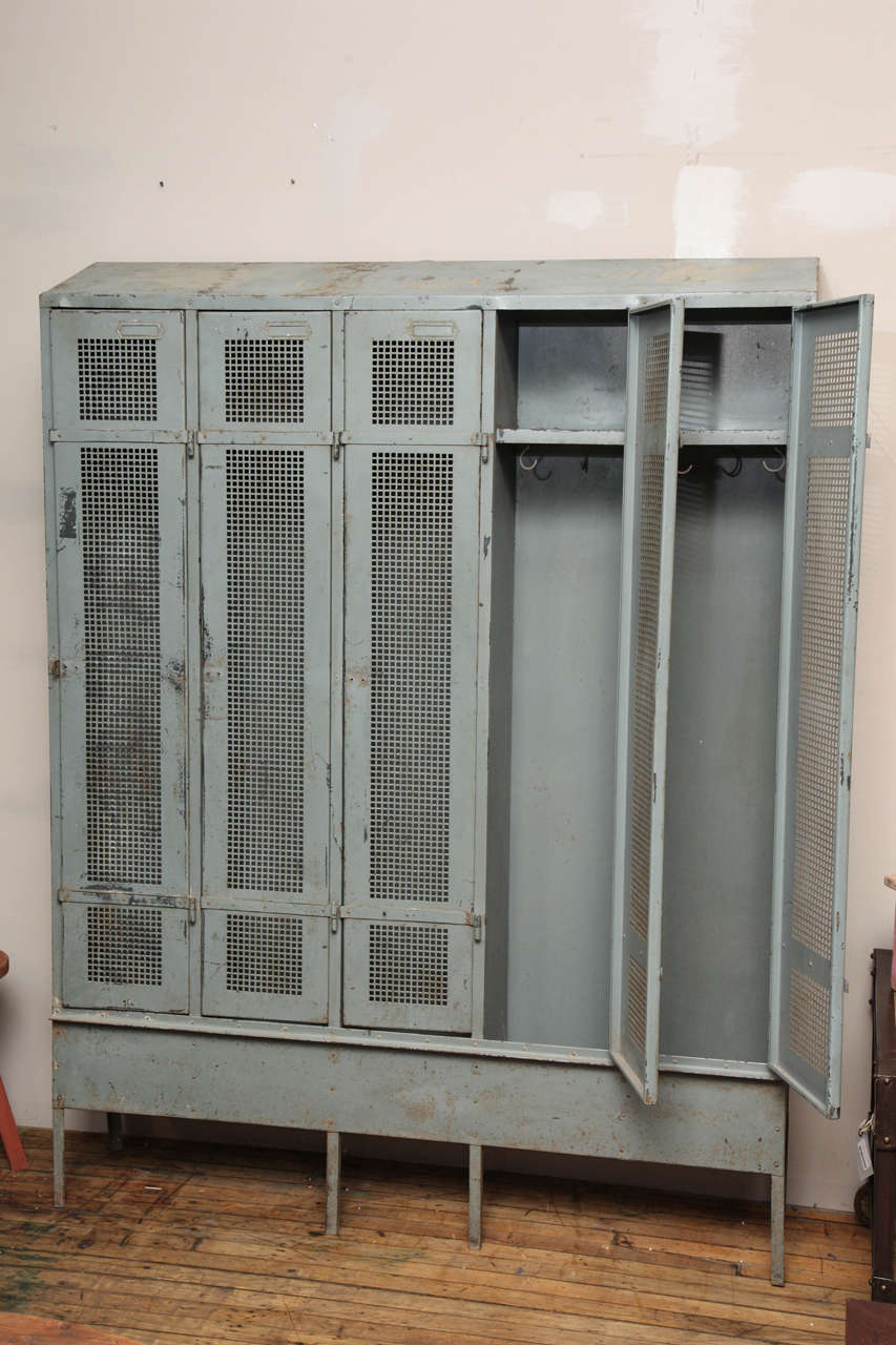 Industrial Metal Locker Unit