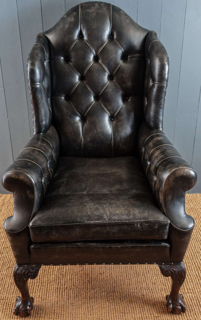 A 19thc Mahogany Buttoned Leather Wing Armchair For Sale 1