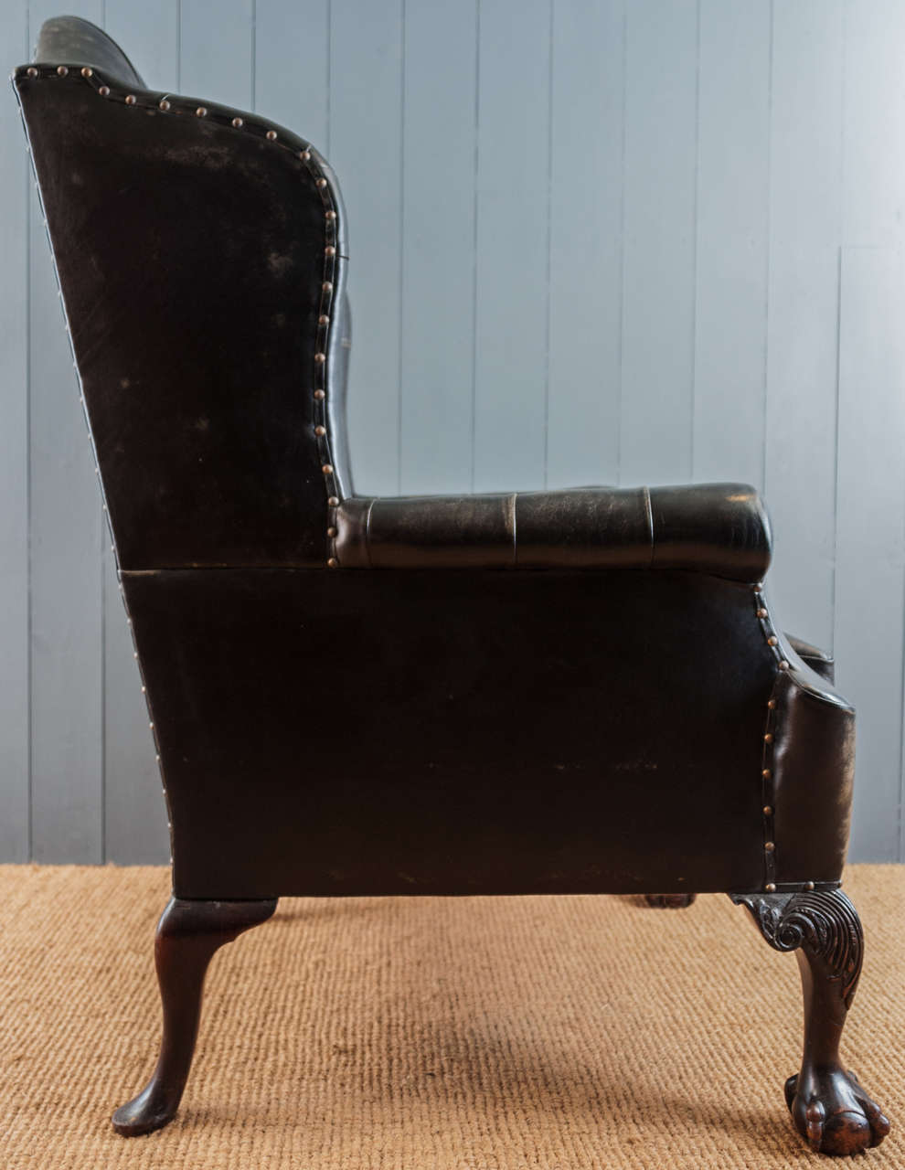 A 19thc Mahogany Buttoned Leather Wing Armchair For Sale 2