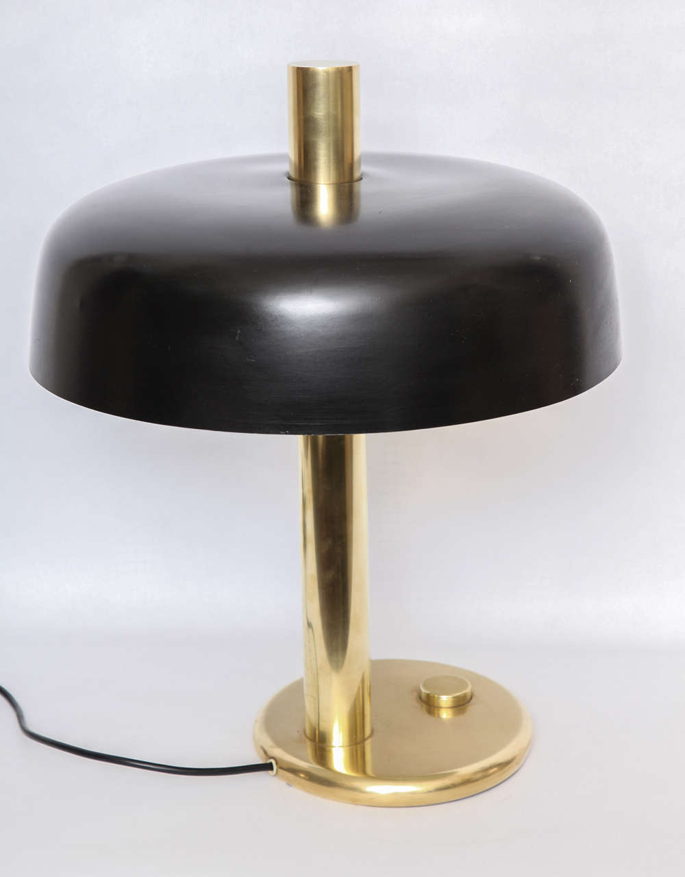 1930s American Modernist Polished and Painted Brass Table Lamp 3