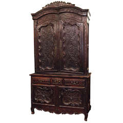 18th c. Louis XV  Rennes Walnut Buffet aux Deux Corps