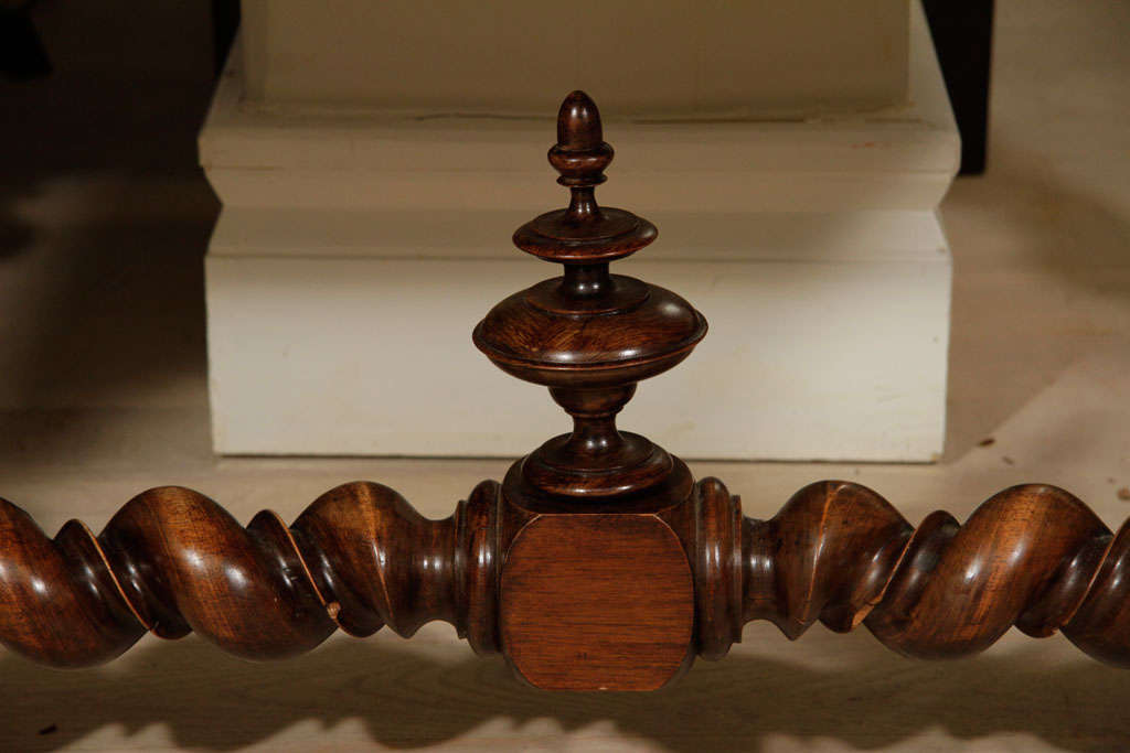 19th Century English Two-Drawer Walnut Table For Sale 5