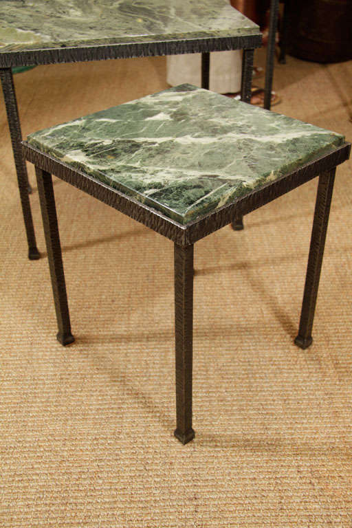 French Nesting Tables with Green Marble Tops In Excellent Condition For Sale In New York, NY