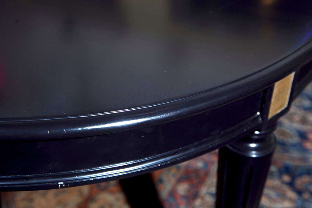 Ebonized Maison Jansen Dining Table in Louis XVI Style In Good Condition In Stamford, CT