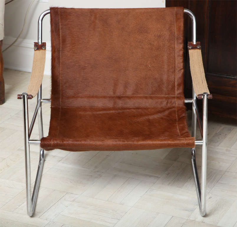 Chaise en peau de cerf et chrome du milieu du XXe siècle en vente 3