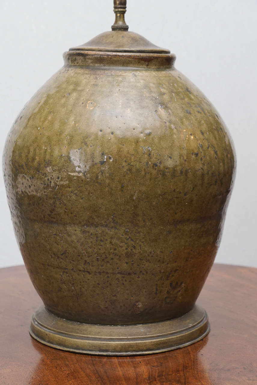 Korean pottery lamp 1