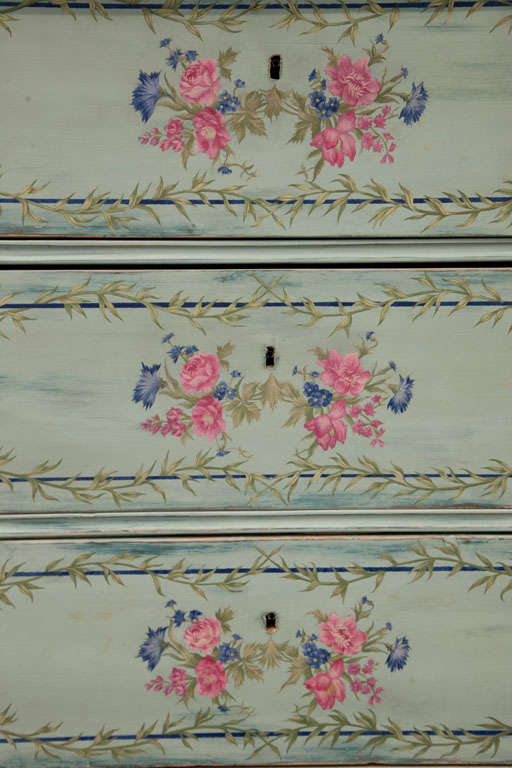 Antique  Romanian  Painted Chest of Drawers For Sale 2